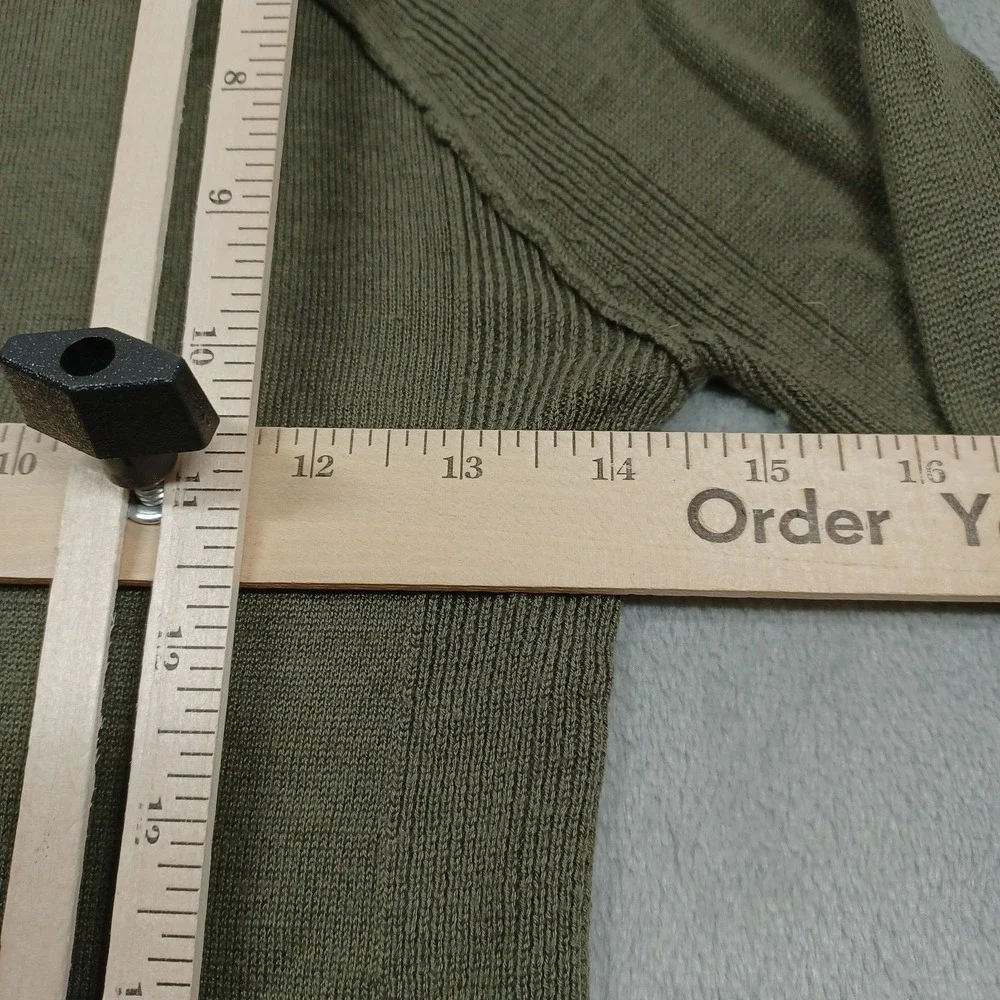 Lululemon‎ Sweater Womens 2 Green Merino Wool Pullover Logo Casual Knit